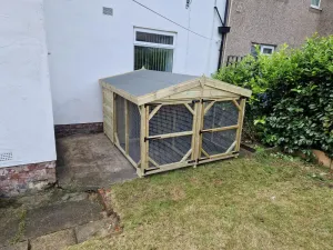 Benchmark Dog Kennel with Apex Roof - Duo 6.5 x 7ft, Classic Wood Range