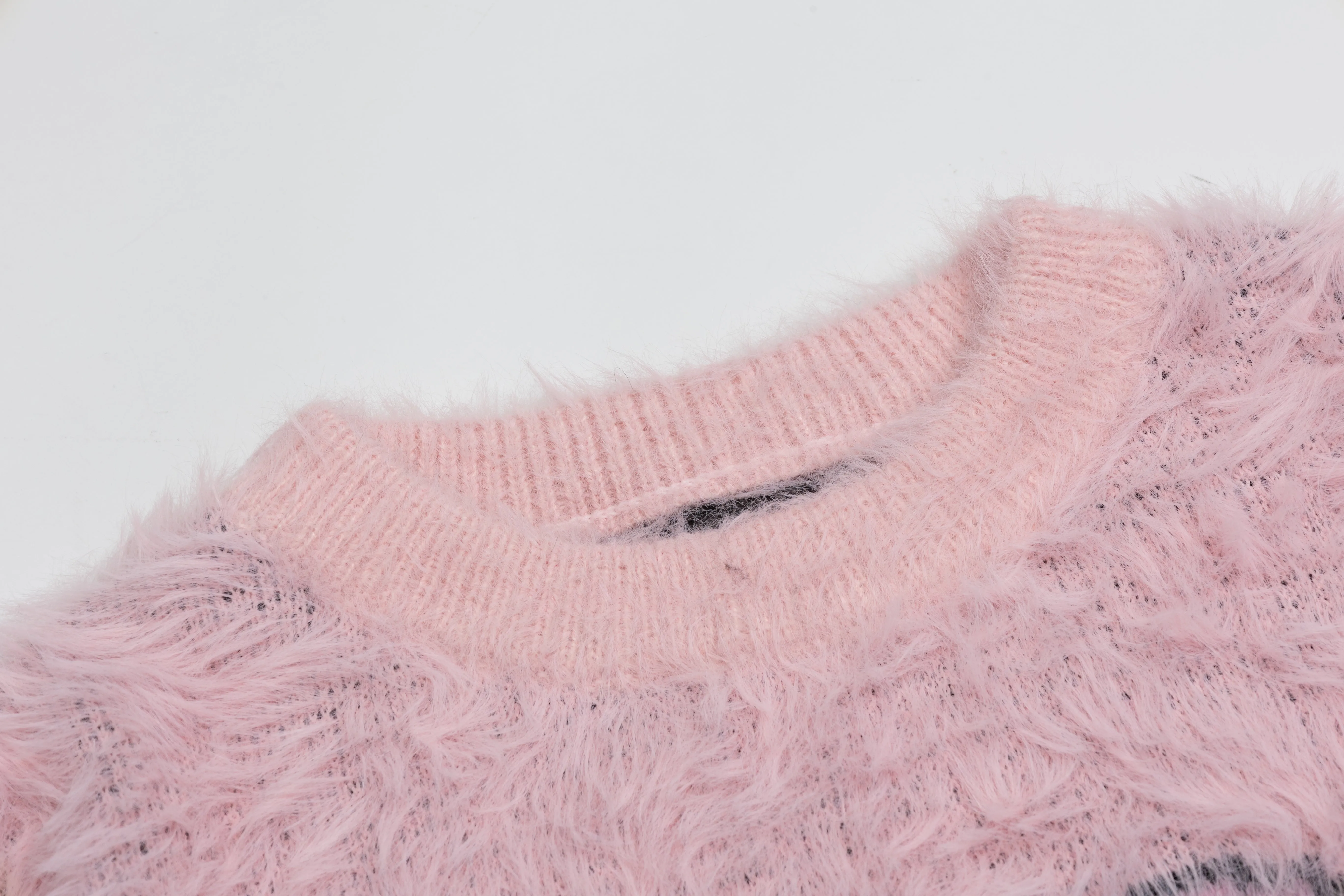 Faire Echo Fall Winter Pink Cat Mohair Sweater