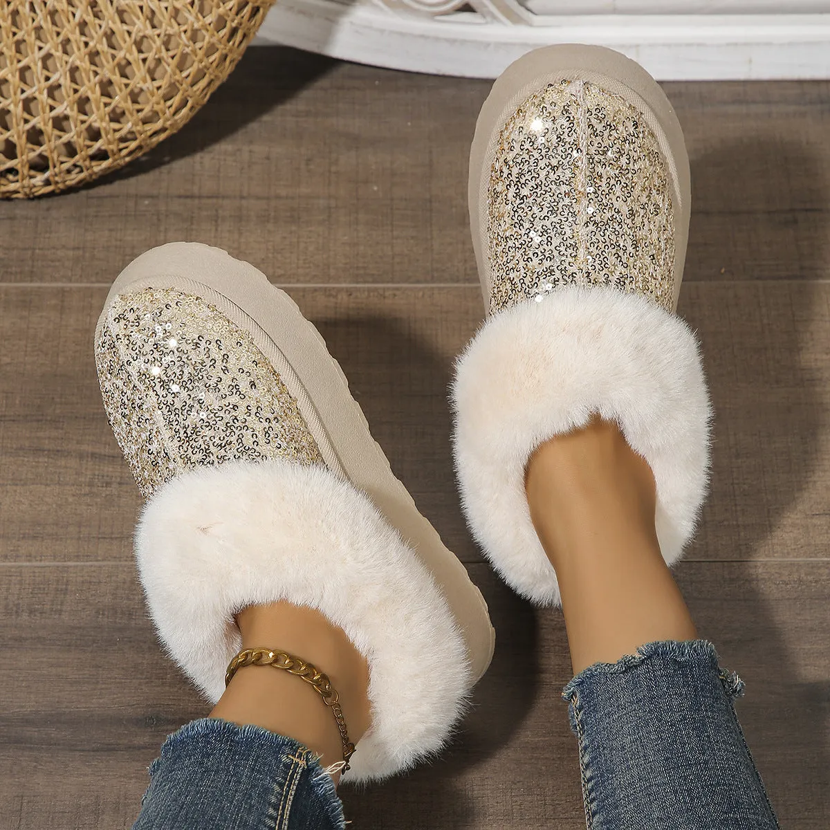 Fashion Sequined Thick-soled Plush Shoes Winter Indoor And Outdoor Casual Warm Slippers Women Garden House Shoes