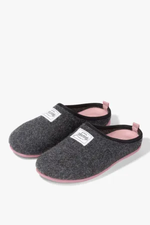 Mercredy Black and Pink Slippers