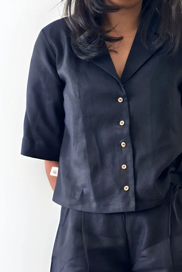 Must Have Black- Basic Hemp Shirt