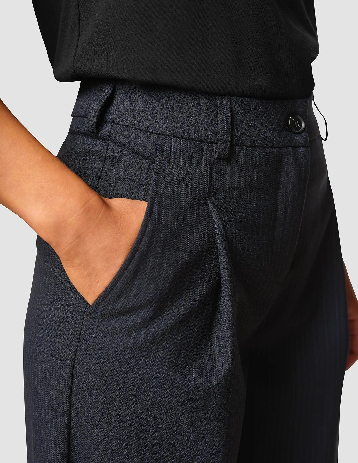 Serene Pants Wide Black Night Pinstripe