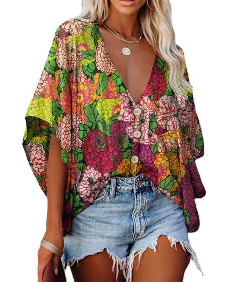 V-neck bat sleeve digital print blouse